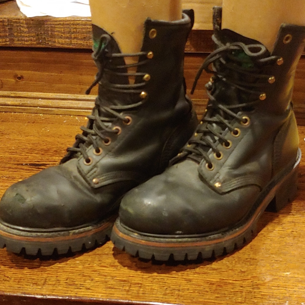 Womens steel toe, logger heal, work boots